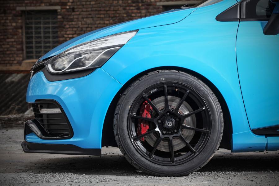  Renault Clio by PM Waldow 2016 года  (фото 10 из 14)
